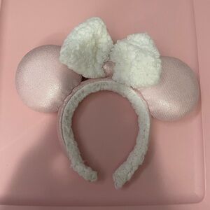 Disney Parks Mickey/Minnie Ear Headband, pink fuzzy Sherpa